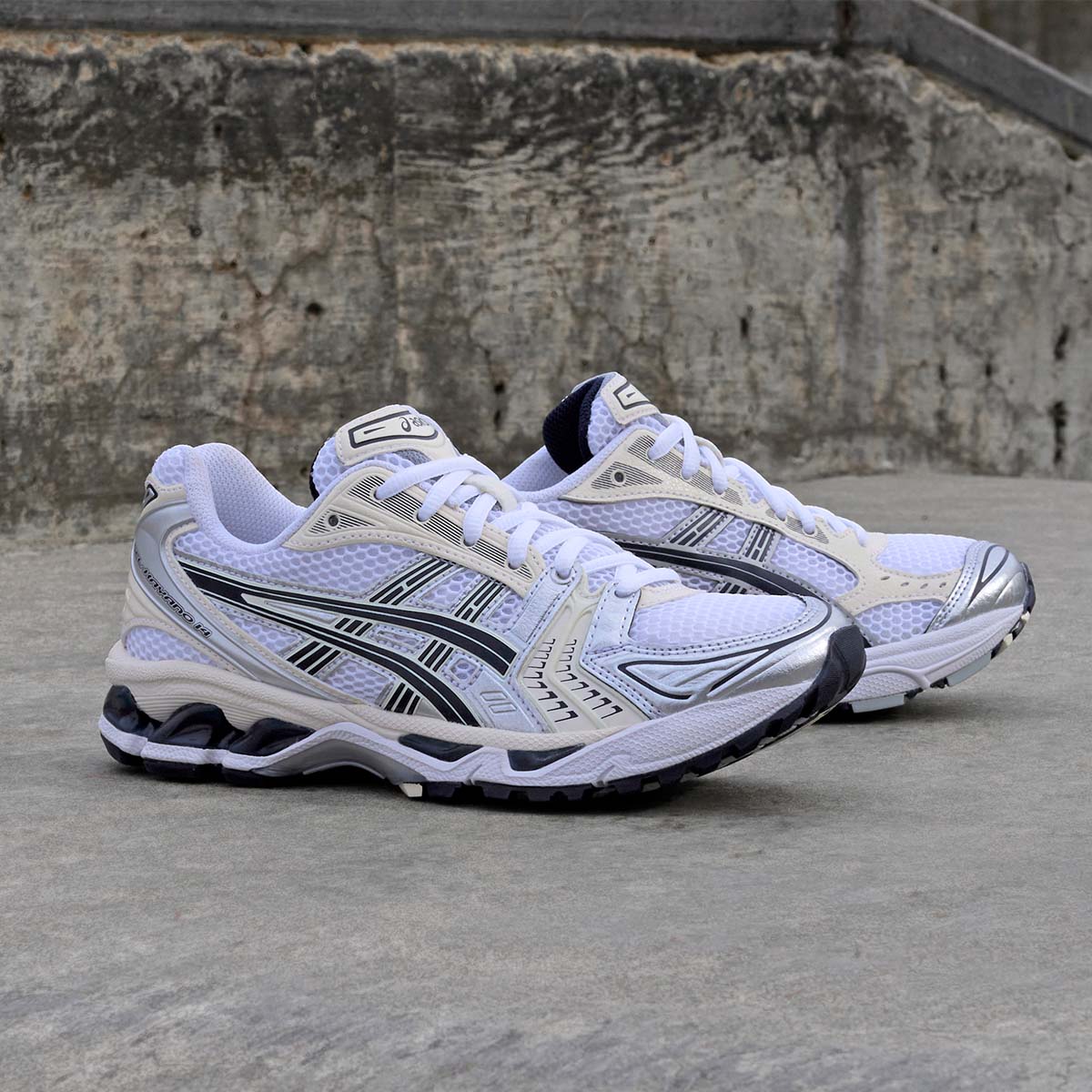 Asics Gel Kayano 14 Women White Midnight נעלי אסיקס ג'ל קיאנו 14 נשים