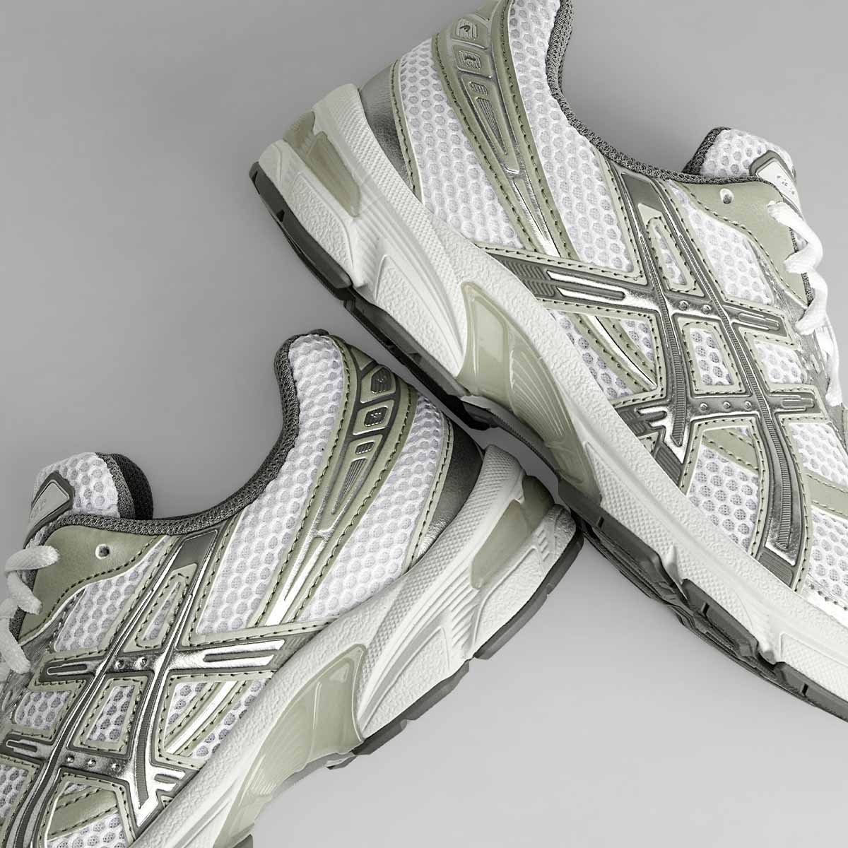 Asics Gel 1130 Women White Dried Leaf Green סניקרס ג'ל 1130 לנשים