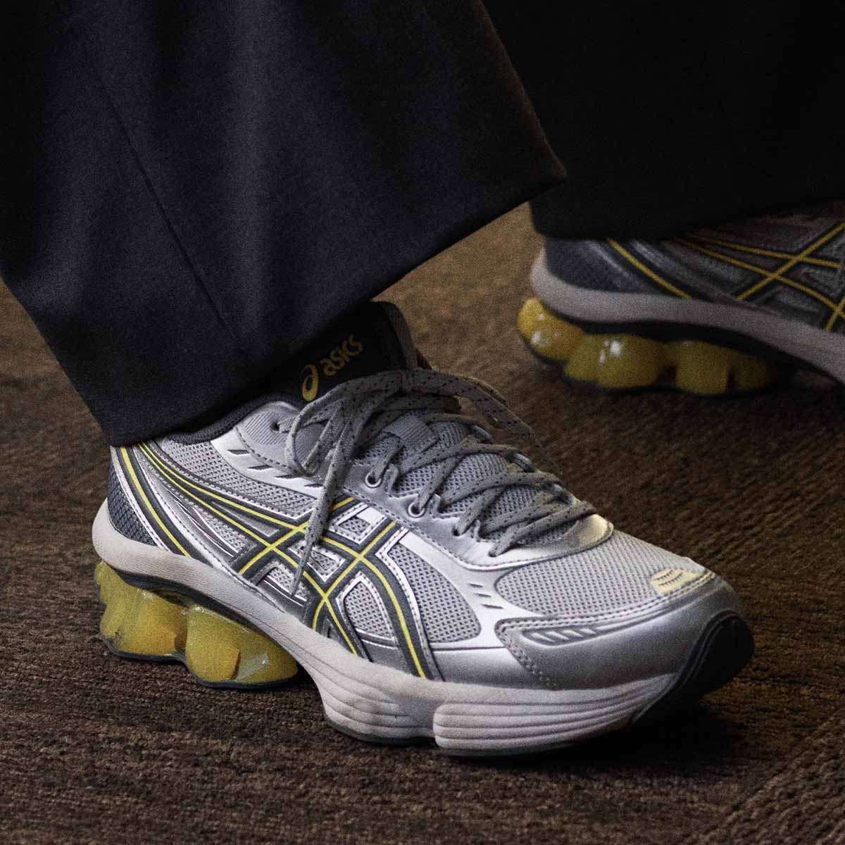 Asics Gel Kinetic Fluent Unisex Glacier Grey Steel Grey סניקרס ג`ל קינטיק פלואנט יוניסקס