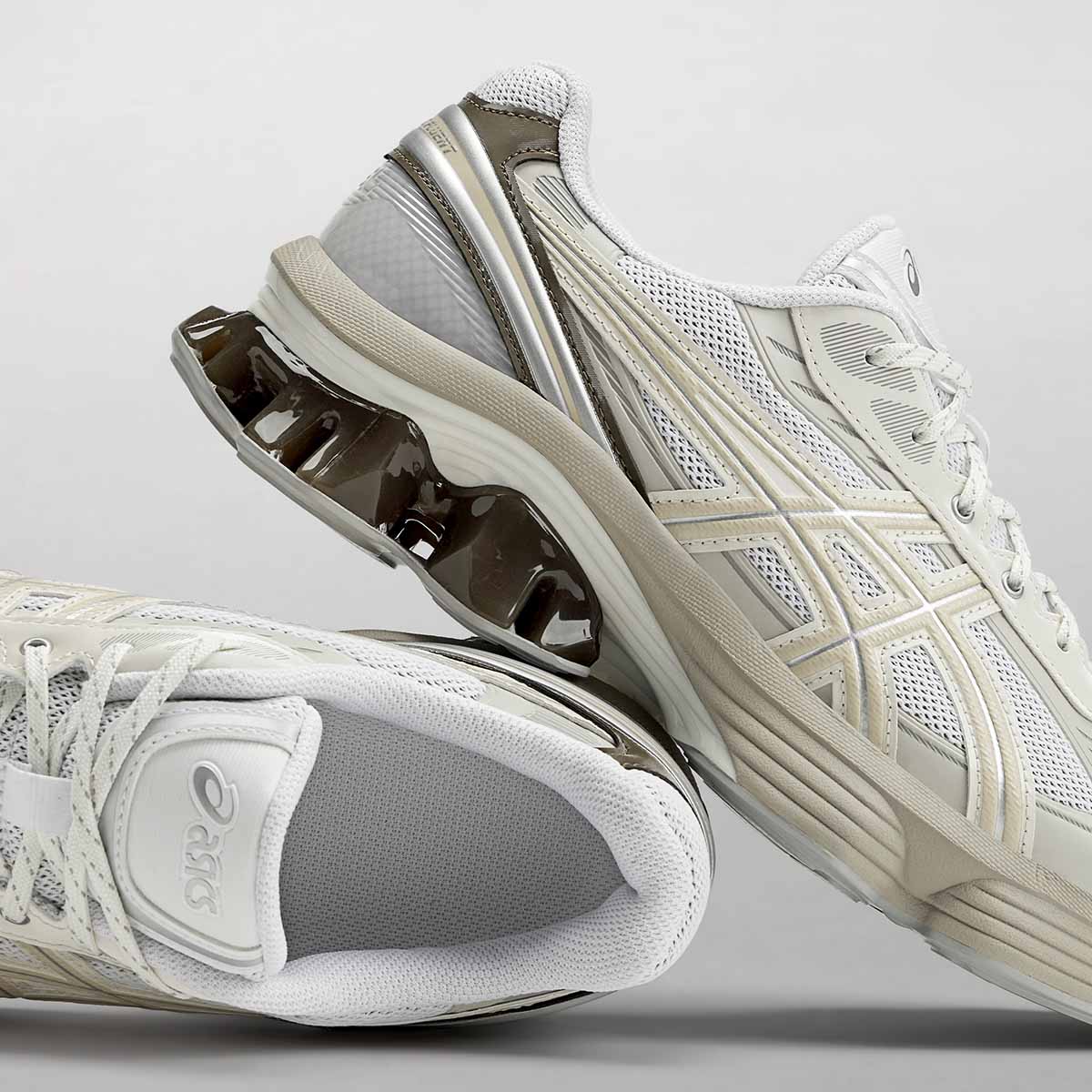 Asics Gel Kinetic Fluent Unisex White Marzipan סניקרס ג'ל קינטיק פלואנט יוניסקס