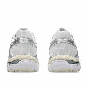 Asics Gel Cumulus 16 Unisex White סניקרס ג'ל קומולוס 16 יוניסקס