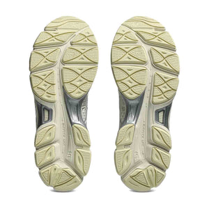 Asics Gel Cumulus 16 Unisex Cream Pure Silver סניקרס ג'ל קומולוס יוניסקס