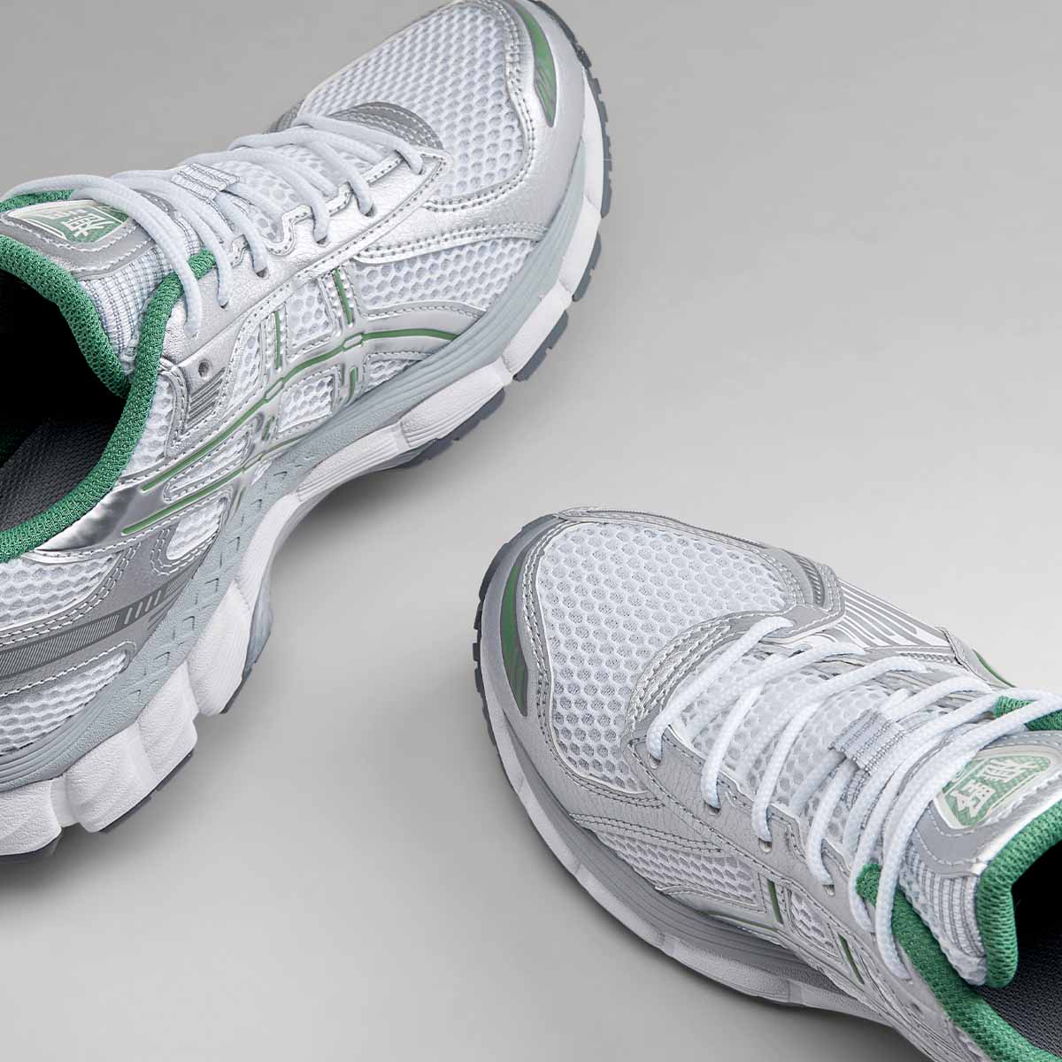 Asics Gel Kayano 12.1 Unisex White Pure Silver סניקרס ג'ל קיאנו 12.1 יוניסקס