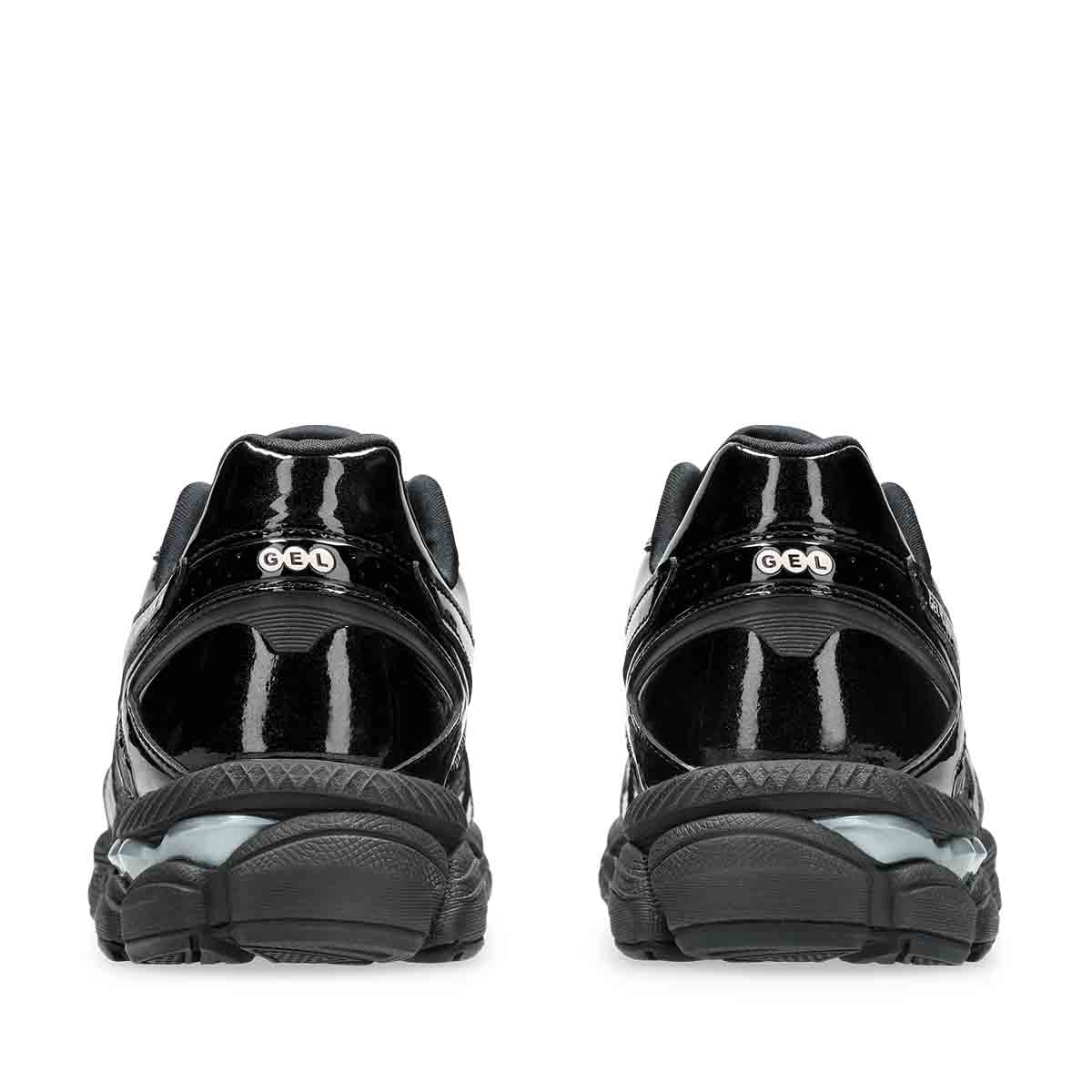 Asics Gel Cumulus 16 Unisex Graphite Grey Black סניקרס ג'ל קומולוס יוניסקס