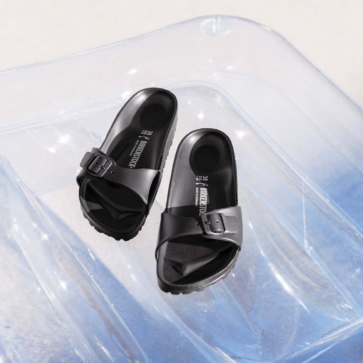 Birkenstock Madrid Eva Black כפכפי בירנשטוק לנשים מדריד שחור