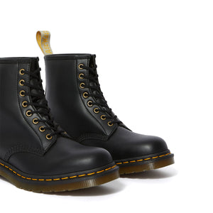 Dr. Martens Vegan 1460 Black Felix Rub Off מגפי ד״ר מרטינס טבעוניות שחור