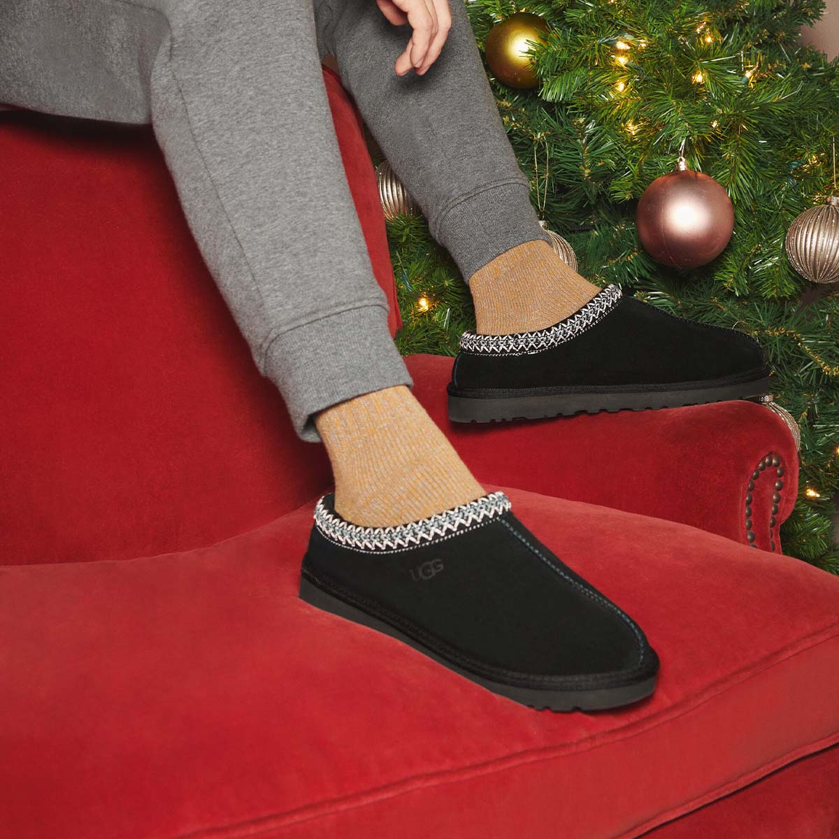 UGG Tasman II Black Men כפכפי טאזמן שחור לגברים