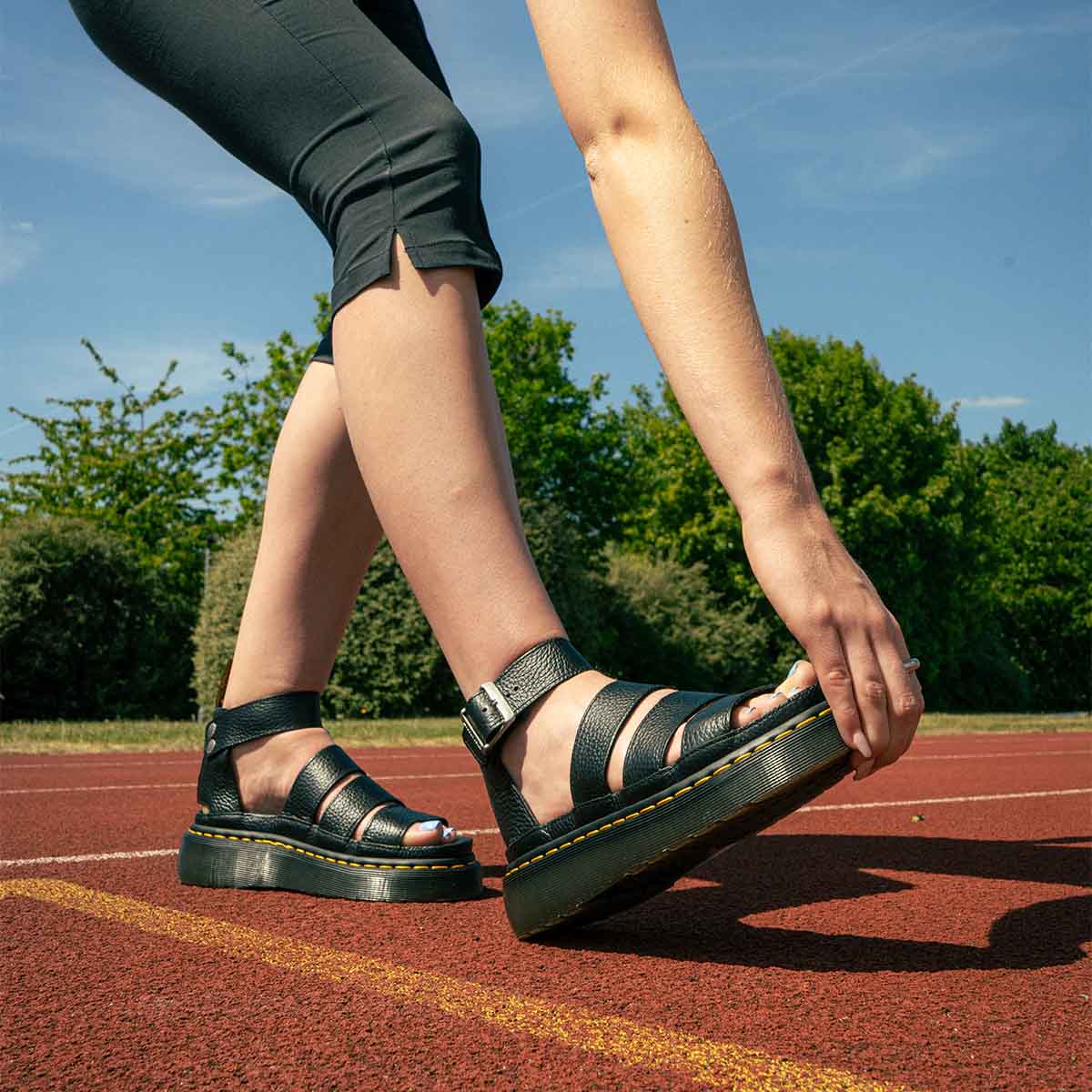 Dr. Martens Clarissa II Quad Black Aunt Sally סנדלי ד"ר מרטינס קלריסה