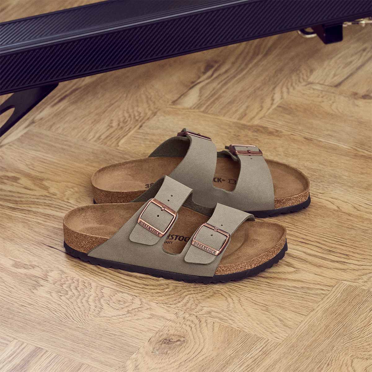 בירקנשטוק כפכפי נשים אריזונה אבן נובוק Birkenstock Arizona Birko Flor Nubuck Stone
