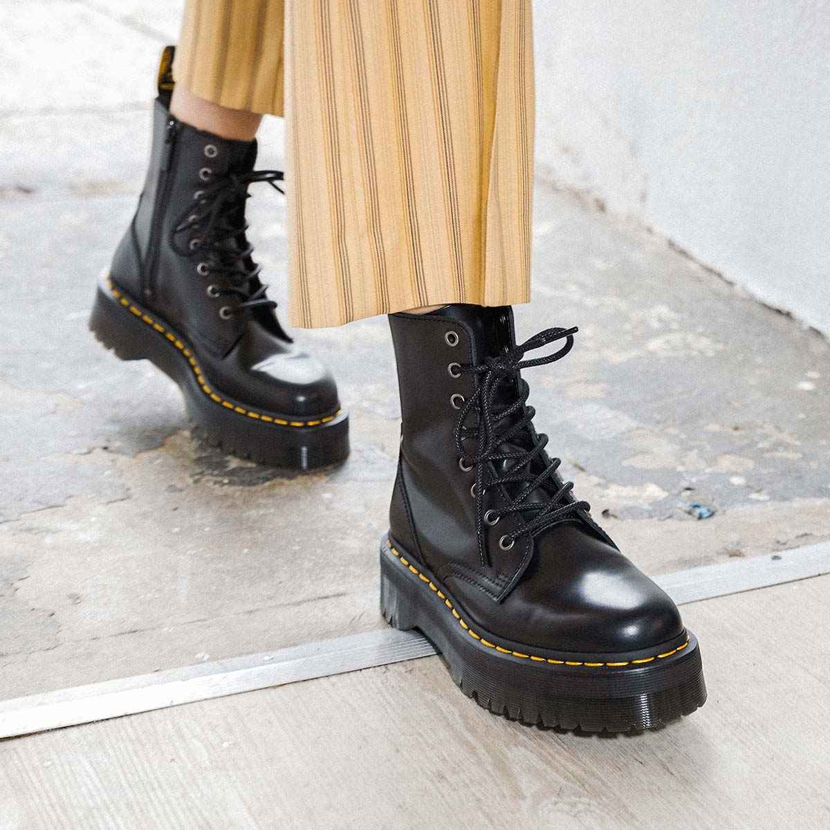 Dr. Martens Jadon Boots Platform נעלי ד"ר מרטינס גיידון