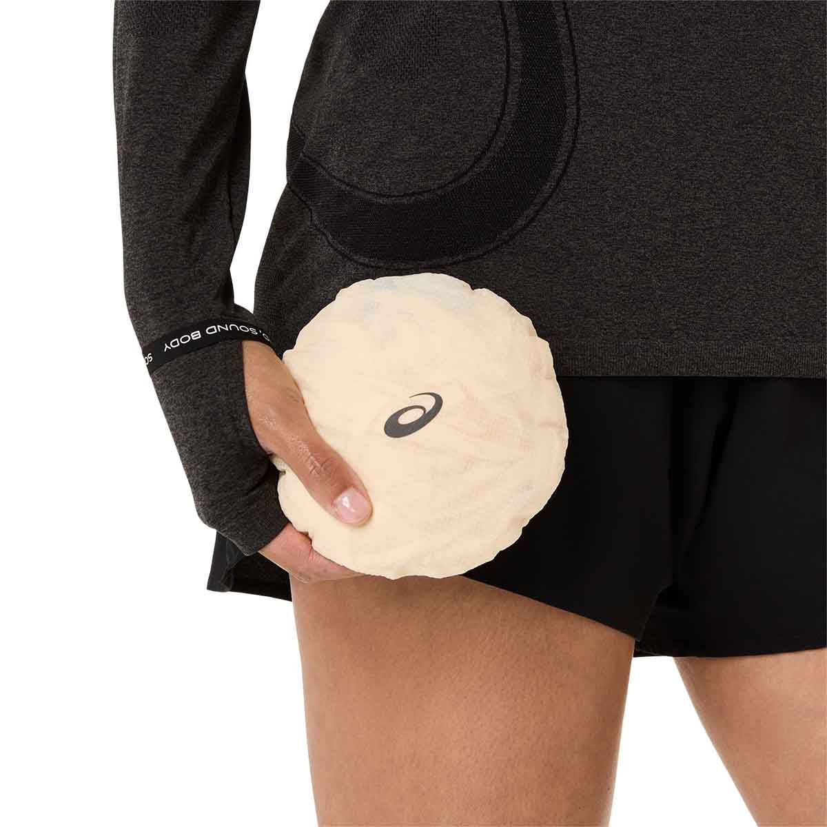 Asics Metarun Packable Gilet Women Cream ג'קט ריצה לנשים