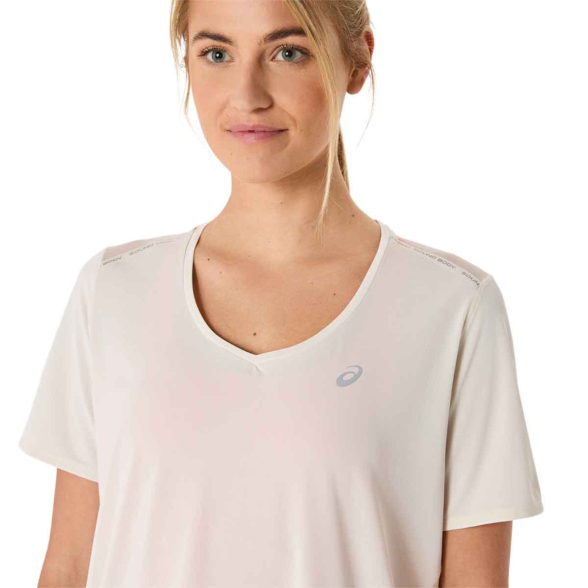 Asics Road V-Neck Ss Top Women Birch חולצת ריצה לנשים אסיקס