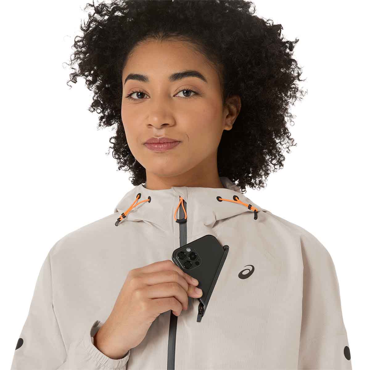 Asics Fujitrail Elite Waterproof Jacket Woman Cream ג'קט ריצה לנשים