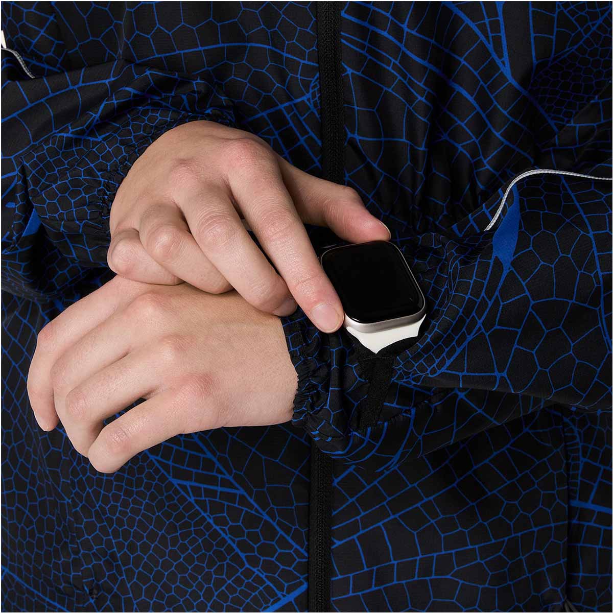 Asics Road Lite-Show Packable Jacket Woman Performance Black Dark Cobalt ג'קט ריצה לנשים