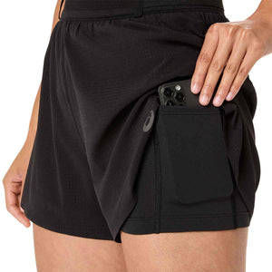 Asics Metarun Split Shorts Women Black מכנסי ריצה לנשים