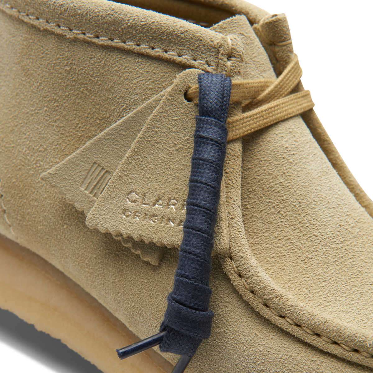 Clarks Wallabee Boot. Maple מגפי קלארקס לנשים