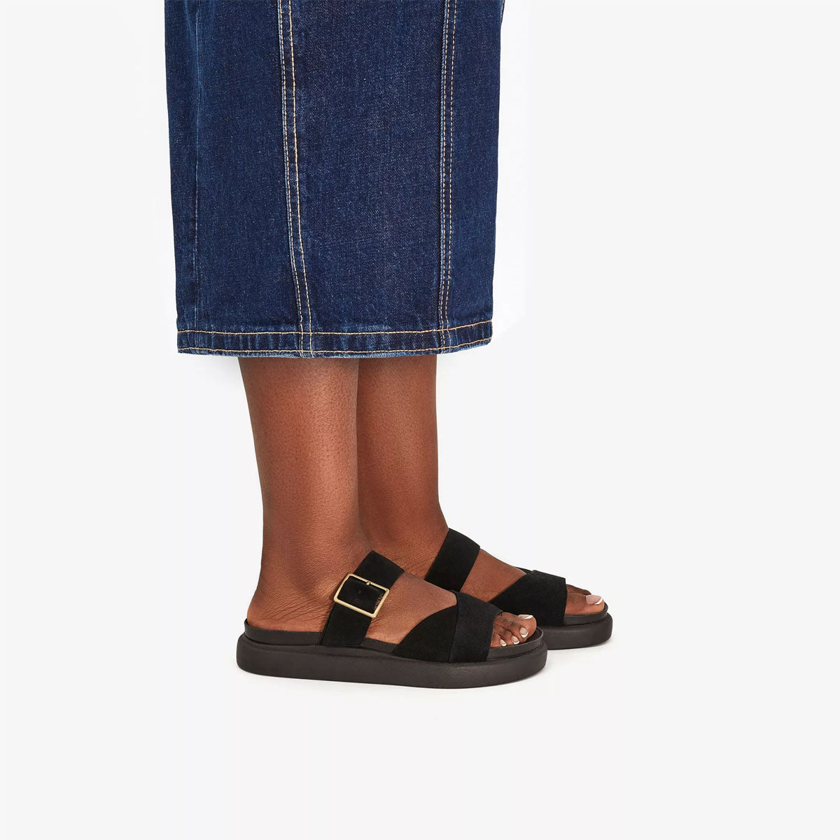 Clarks Aristella Mule Black Sde כפכפי קלארקס לנשים