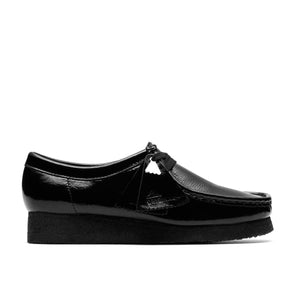 Clarks Wallabee. Black Pat מוקסין קלארקס לנשים