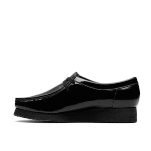 Clarks Wallabee. Black Pat מוקסין קלארקס לנשים