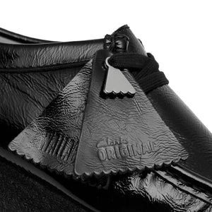 Clarks Wallabee. Black Pat מוקסין קלארקס לנשים