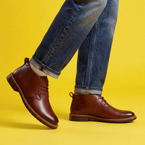 Clarks Aldwin2 Chukka Tan Leather Tan Leather מגפי גברים קלארקס