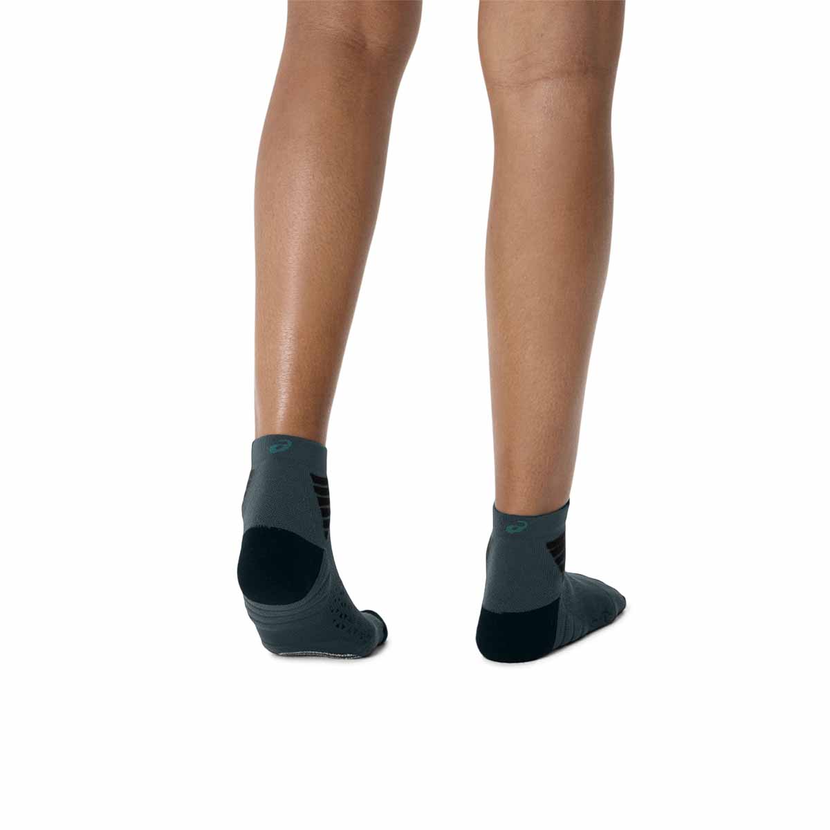 Asics Fujitrail Quarter Sock גרביים לריצה בשטח