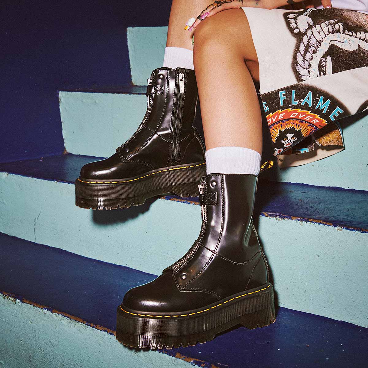 ג'טה היי מקס שחור נעלי ד"ר מרטינס  Dr. Martens Jetta Hi Max Black