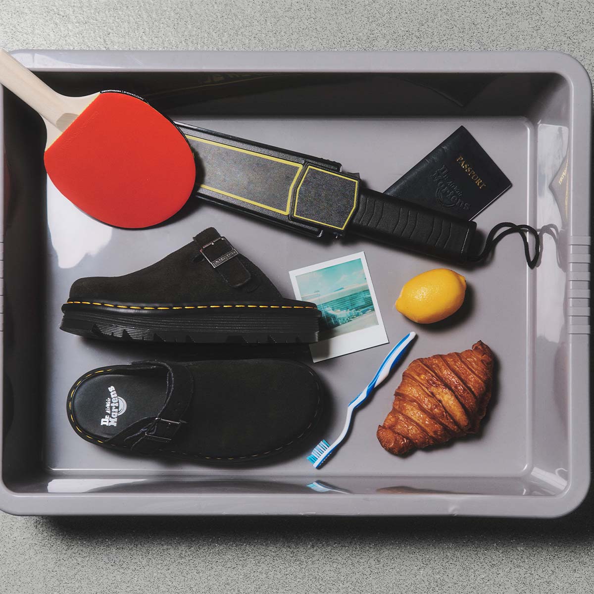 Dr. Martens ZebZag Mule Black כפכפי ד"ר מרטינס יוניסקס