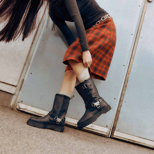 Dr. Martens Anistone Hi Pull On Boot Unisex מגפי ד"ר מרטינס אניסטון שחור