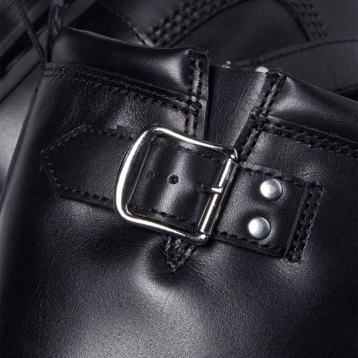 Dr. Martens Anistone Hi Pull On Boot Unisex מגפי ד"ר מרטינס אניסטון שחור