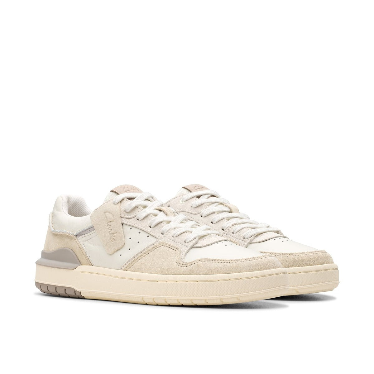 Clarks Courtlite2 Lo Off White Suede נעלי סניקרס קלארקס לגברים