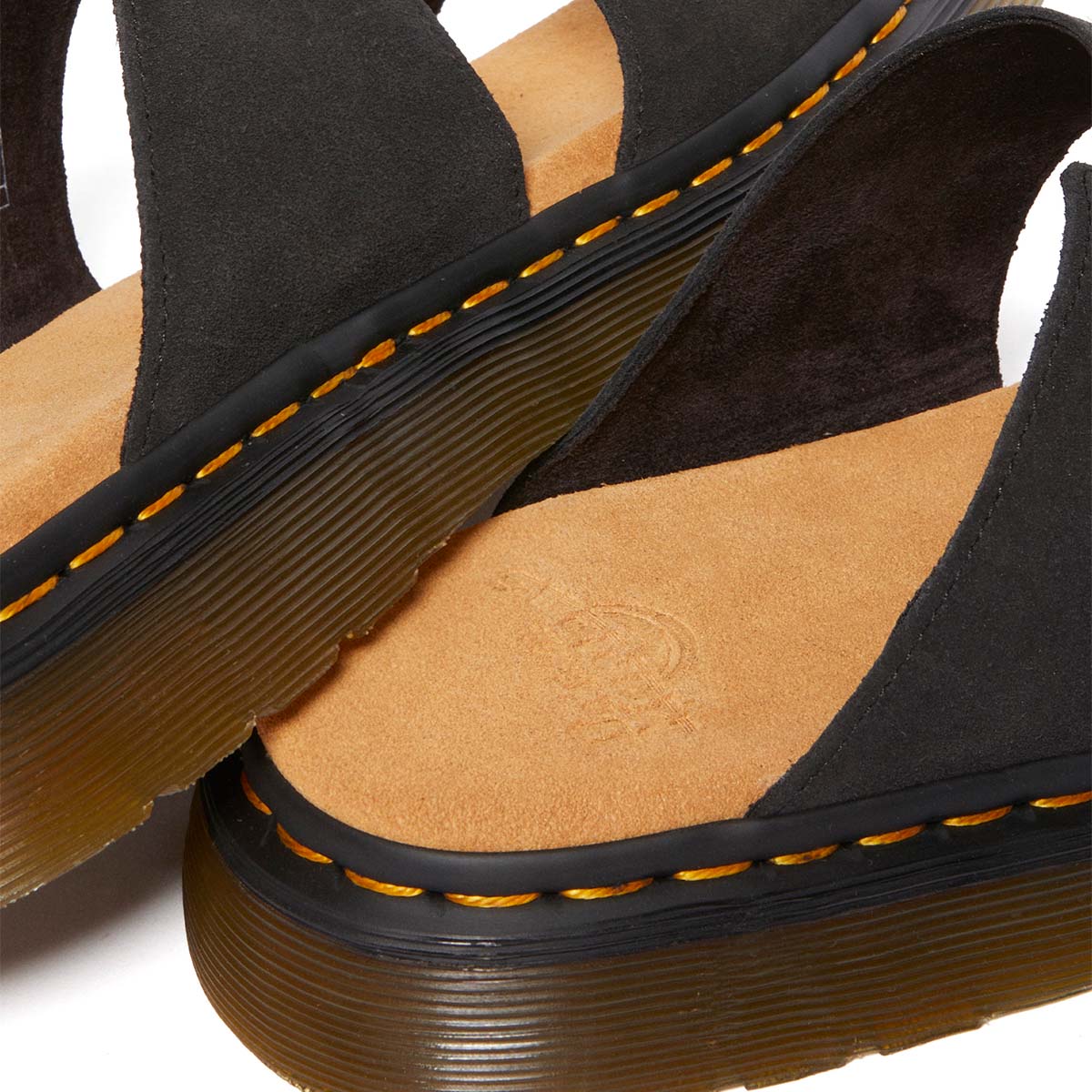 Dr. Martens Josef Slide Black כפכפי ד"ר מרטינס ג'וזף יוניסקס