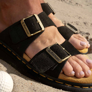 Dr. Martens Josef Slide Black כפכפי ד"ר מרטינס ג'וזף יוניסקס