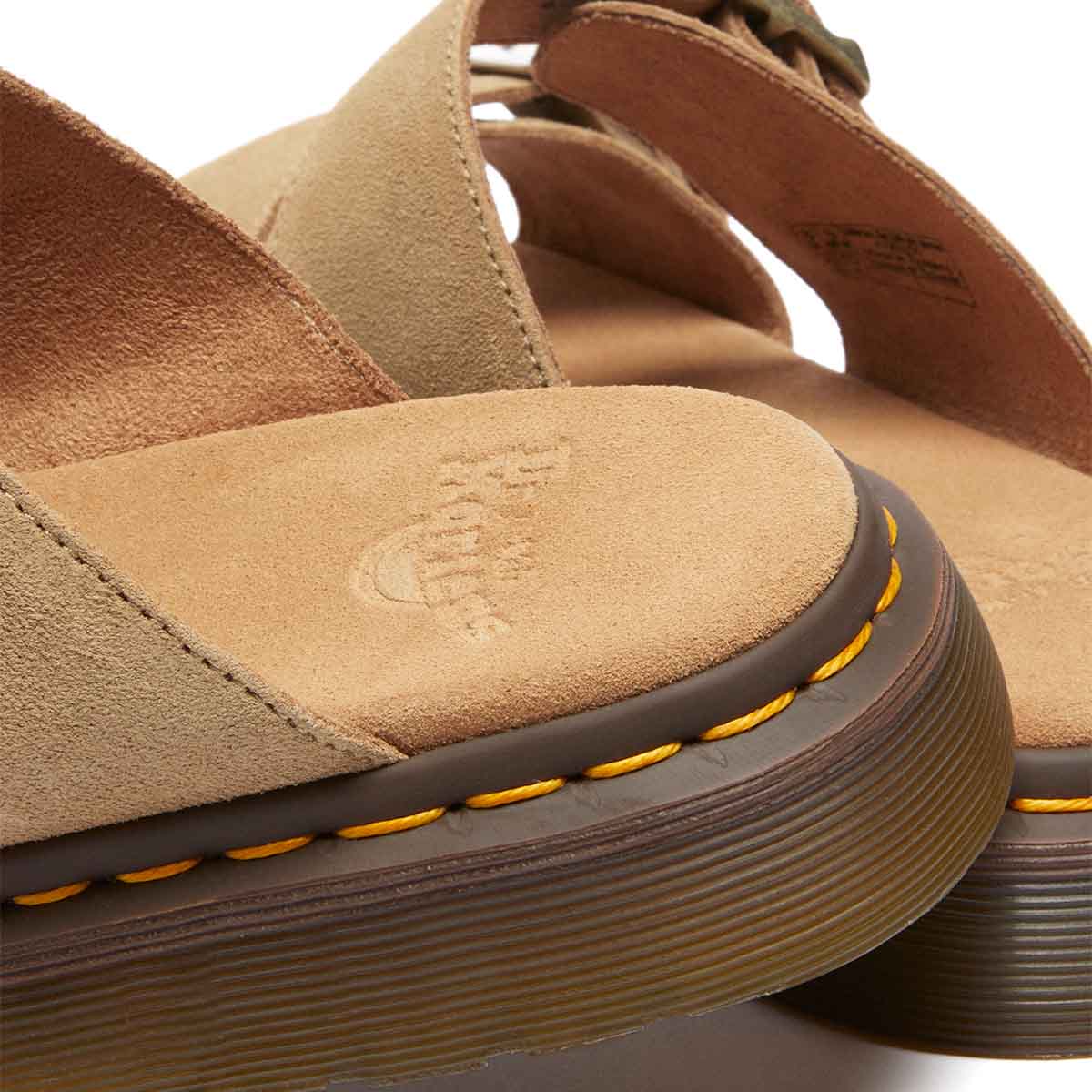 Dr. Martens Josef Slide Savannah Tan כפכפי ד"ר מרטינס יוניסקס