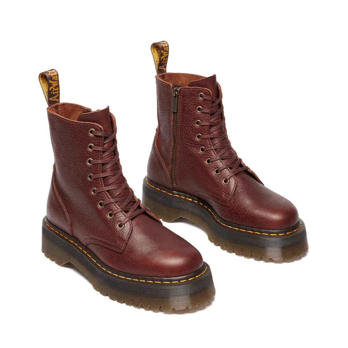 Dr. Martens Jadon 8 Eye Boot Cashew Unisex ד"ר מרטינס מגפי ג'יידון קשיו