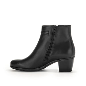 מגפוני נשים גאבור Gabor Boots Ela - Black Suede