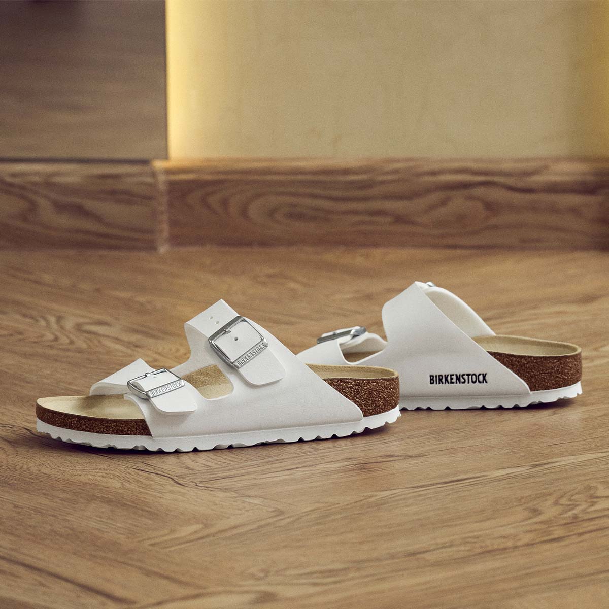 בירקנשטוק כפכפי נשים אריזונה לבן Birkenstock Arizona BS White