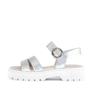 Gabo Riemchensandale silber סנדלי גאבור לנשים