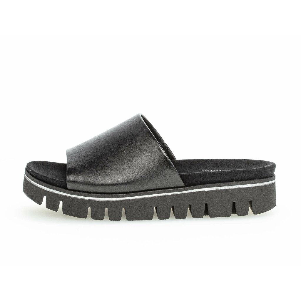 Gabor SLIPPER SMOOTH LEATHER BLACK כפכפי גאבור לנשים