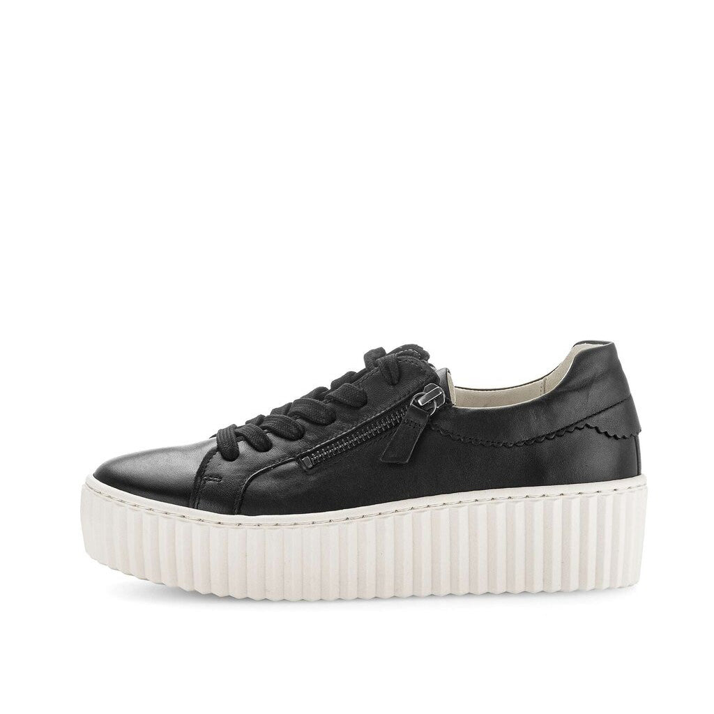 Gabor Low-top black sneakers סניקרס גאבור לנשים