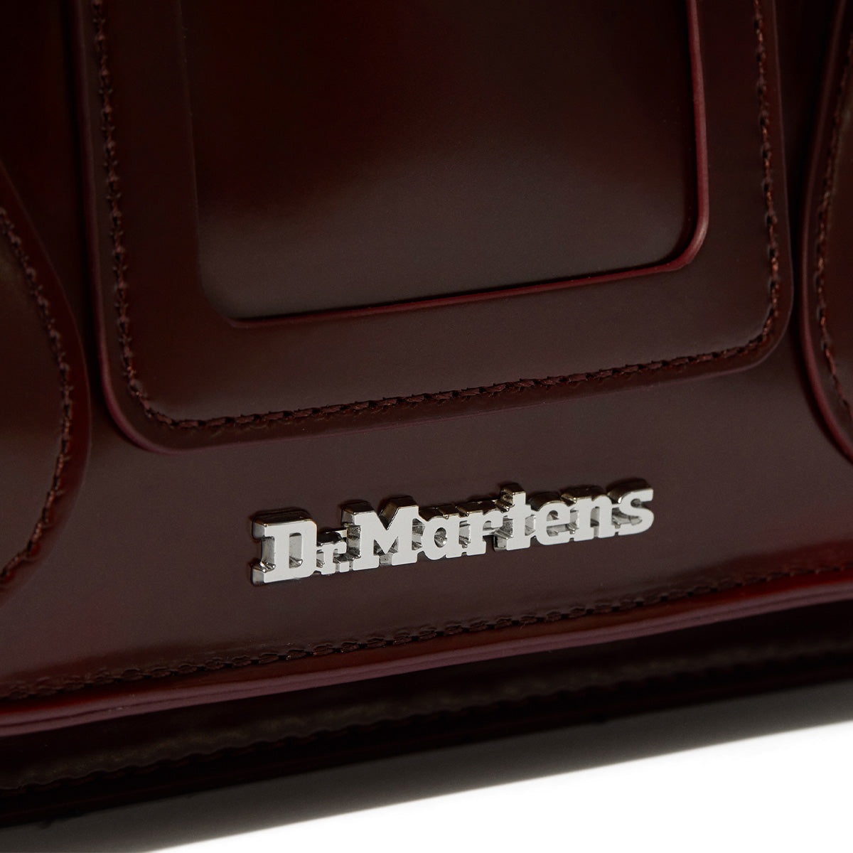 Dr. Martens Classic Vegan Satchel Bag Cherry Red תיק דר מרטינס