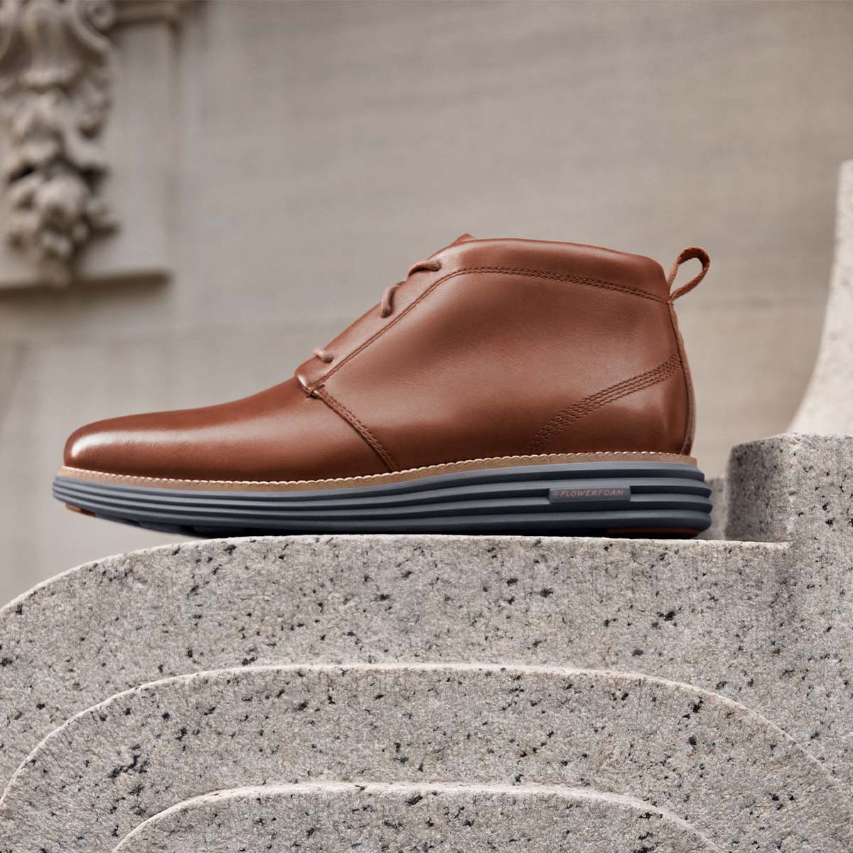 Cole Haan Originalgrand Remastered Chukka Boot Wp Dark Roast מגפי קול האן לגברים