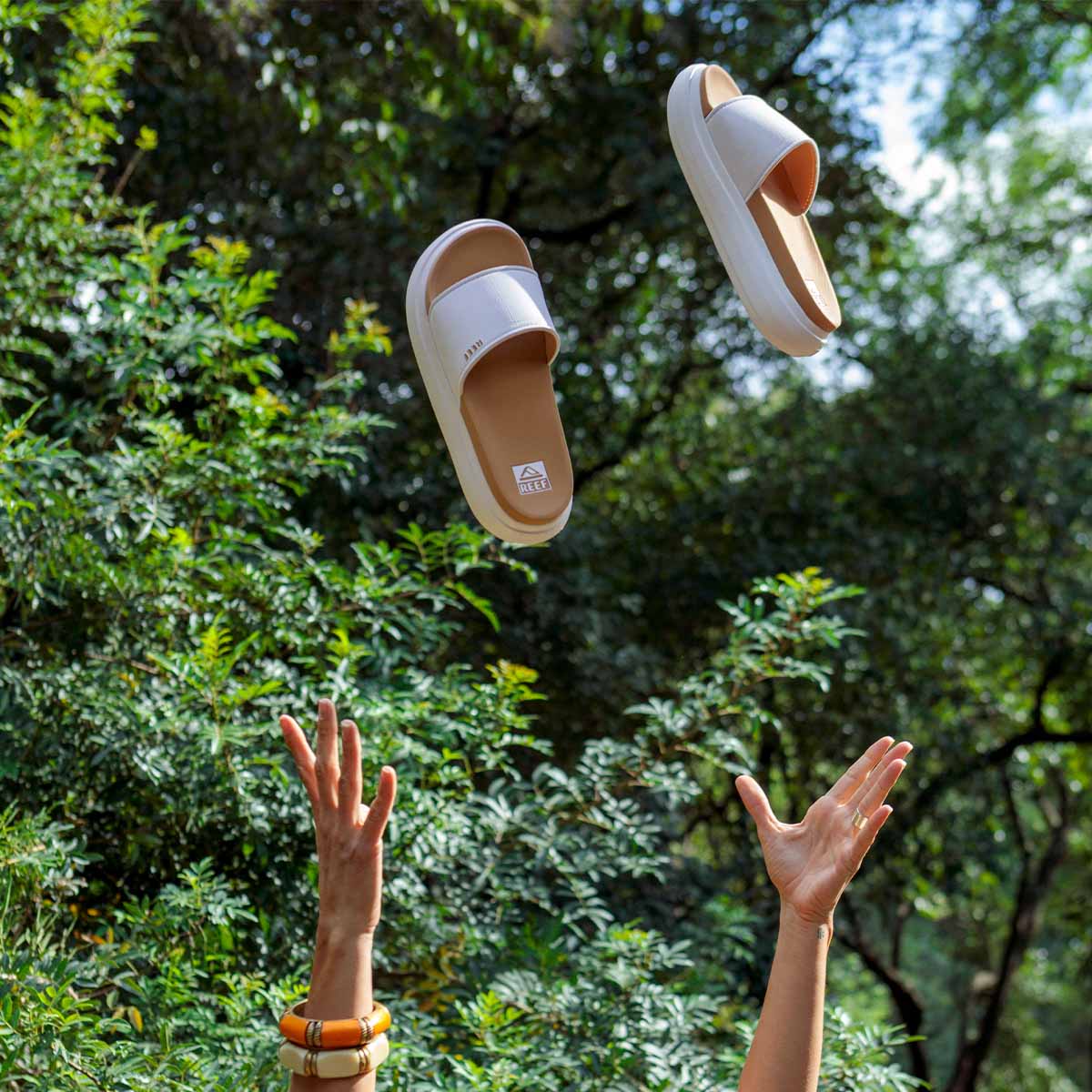 Reef Cushion Bondi Bay Cloud כפכפי ריף לנשים