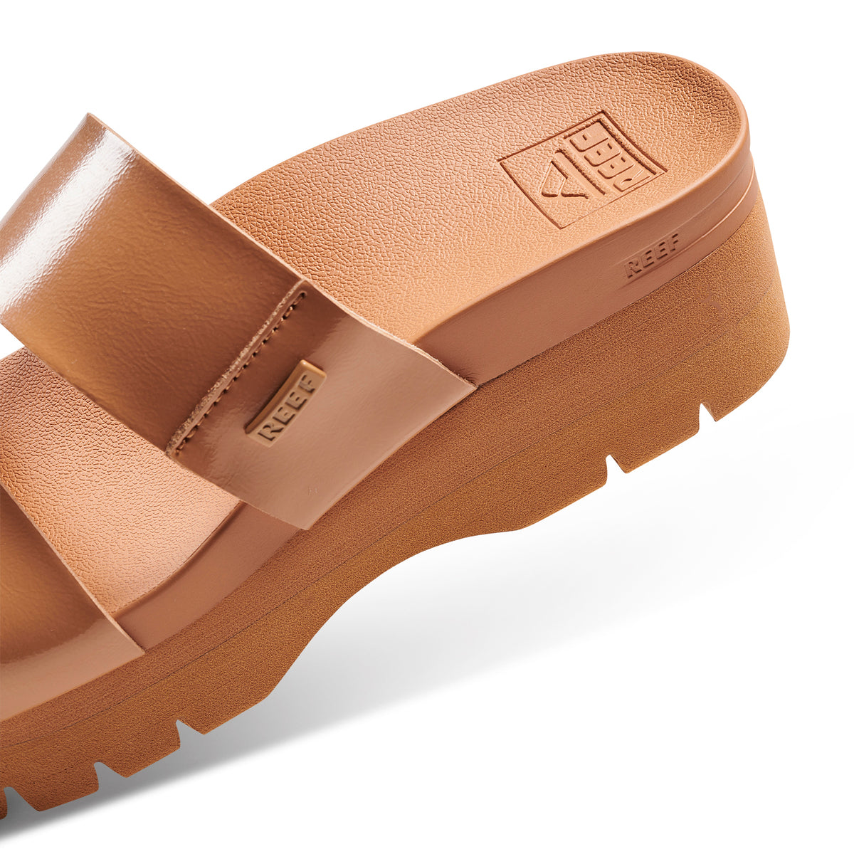 Reef Cushion Vista Higher Natural Patent כפכפי נשים ריף