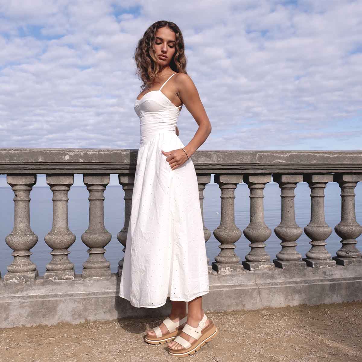 Reef Vista Luxe Liah White Tan סנדלי ריף לנשים