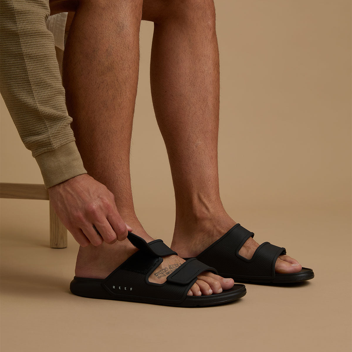 Reef Oasis Adapt Black כפכפי ריף לגברים