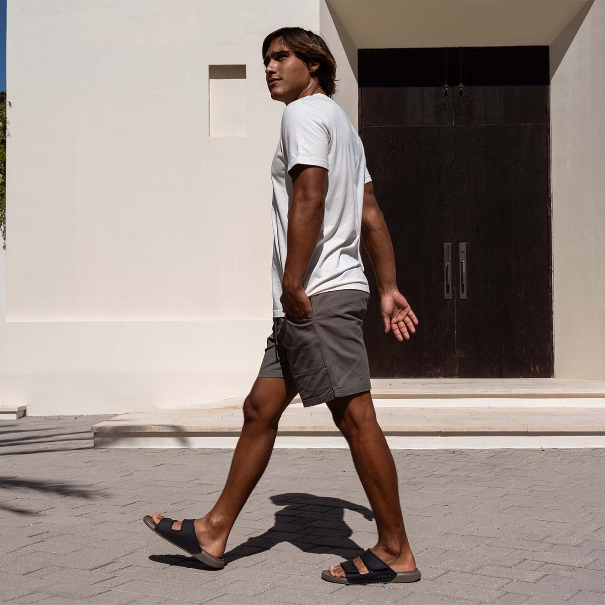 Reef Oasis Adapt Fossil Black כפכפי ריף לגברים