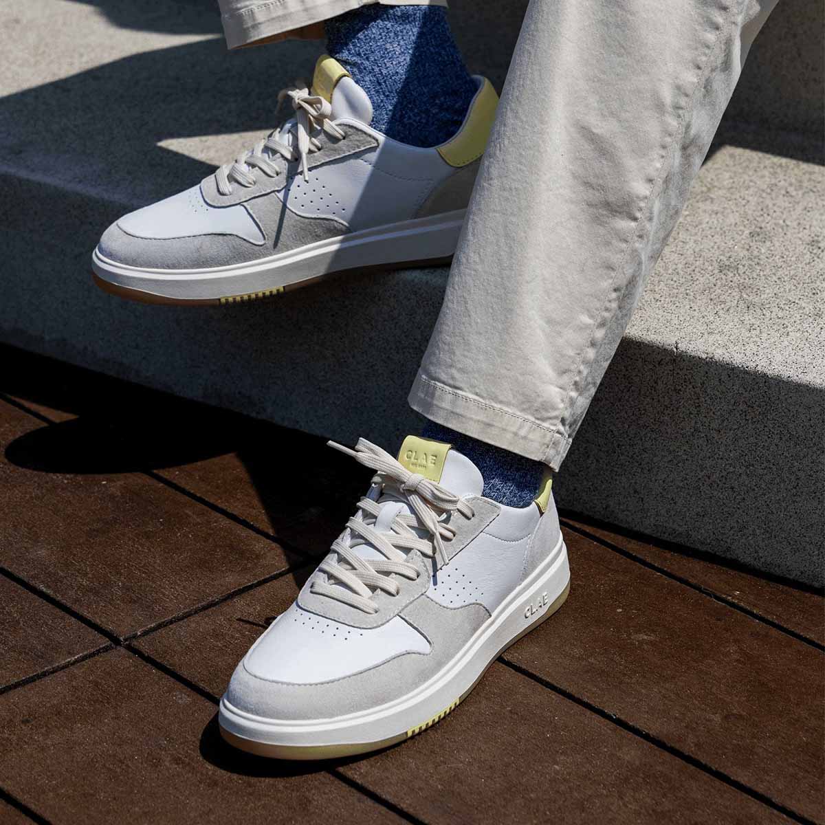 Clae Moses White Offwhite Wax Yellow men סניקרס גברים