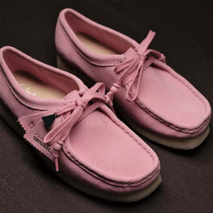 Clarks Wallabee. Candy Pink מוקסין קלארקס לנשים