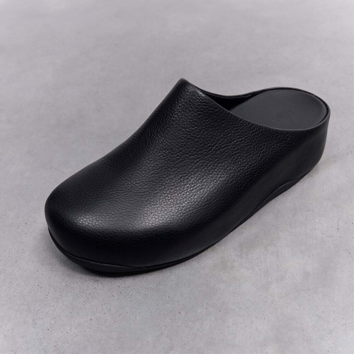 Fit Flop Shuv Tumbled Clogs All Black כפכפי פיטפלופ שוב שחור